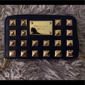 AUTH. Michael Kors studded  iPhone wristlet wallet